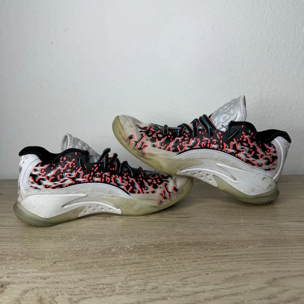 Jordan Zion 3 Z3D White Black Crimson‎ Youth Size 4Y FZ4792-060 OXIDIZED